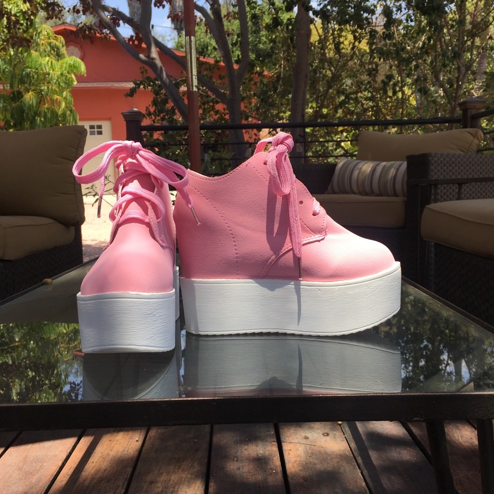 Bubblegum Heeled Sneakers 2 for 20$